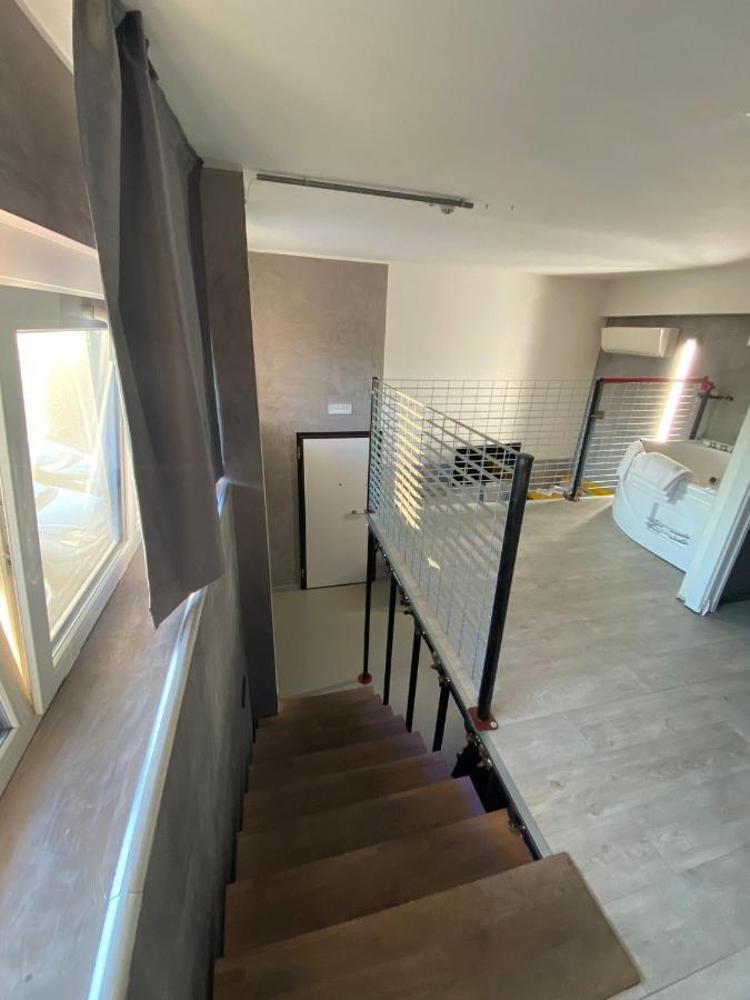 كابرياتي سان جيرفازيو B2In Suite & Office المظهر الخارجي الصورة