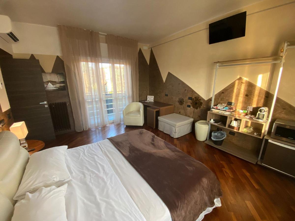 كابرياتي سان جيرفازيو B2In Suite & Office المظهر الخارجي الصورة